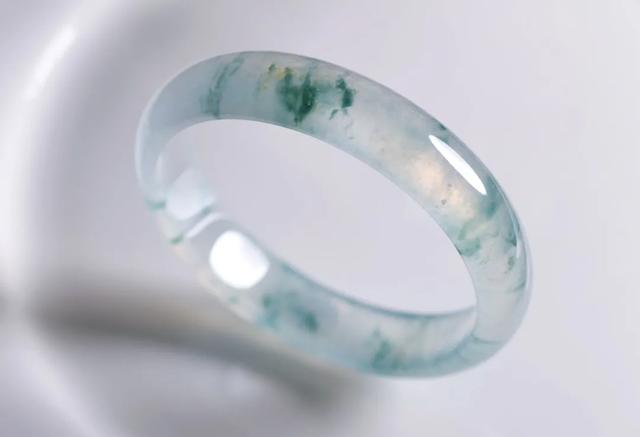 假冰种翡翠图片,2021年缅甸政变翡翠暴涨-第51张图片-翡翠网 假冰种翡翠图片,2021年缅甸政变翡翠暴涨-第51张图片-翡翠网