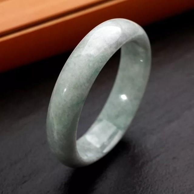 翡翠相关知识爱翡翠知识科普-第24张图片-翡翠网 翡翠相关知识爱翡翠知识科普-第24张图片-翡翠网