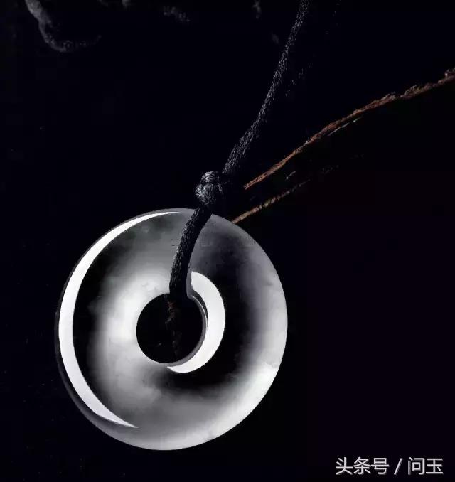 冰种满绿翡翠戒指价格冰种翡翠图片欣赏图片-第14张图片-翡翠网 冰种满绿翡翠戒指价格冰种翡翠图片欣赏图片-第14张图片-翡翠网