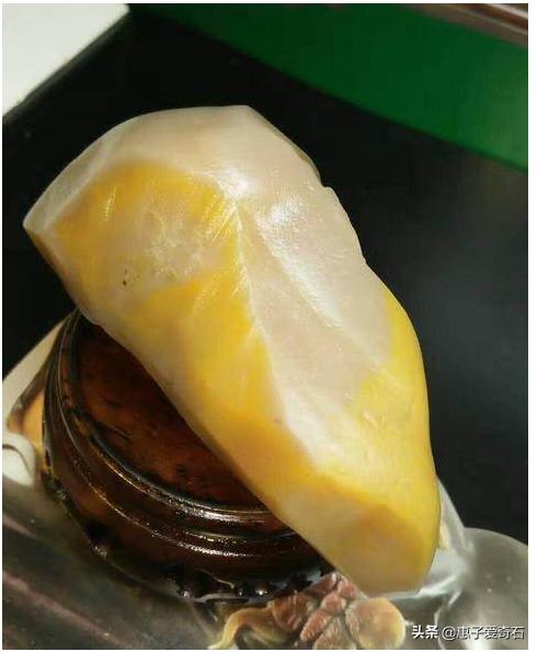 老坑种翡翠印章云南翡翠绿石印章料价格-第4张图片-翡翠网 老坑种翡翠印章云南翡翠绿石印章料价格-第4张图片-翡翠网