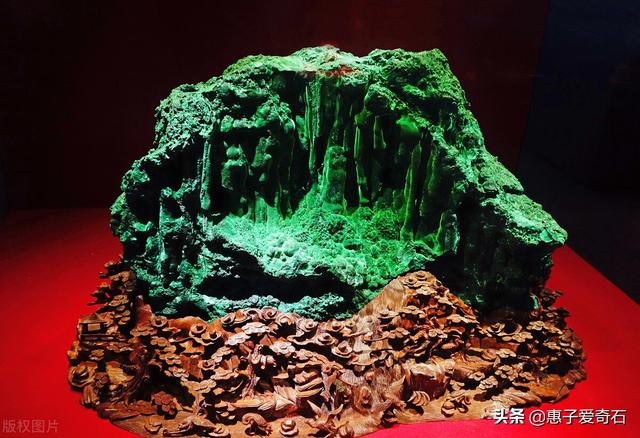 老坑种翡翠印章云南翡翠绿石印章料价格-第11张图片-翡翠网 老坑种翡翠印章云南翡翠绿石印章料价格-第11张图片-翡翠网