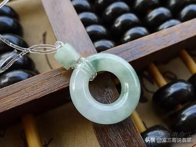 电视广告真假翡翠知识,100条电视广告-第14张图片-翡翠网 电视广告真假翡翠知识,100条电视广告-第14张图片-翡翠网