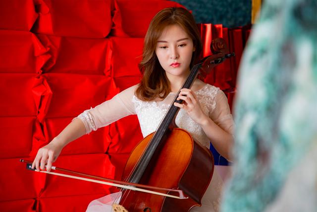 七彩云南玉器是真的吗七彩云南手镯是翡翠么-第2张图片-翡翠网 七彩云南玉器是真的吗七彩云南手镯是翡翠么-第2张图片-翡翠网