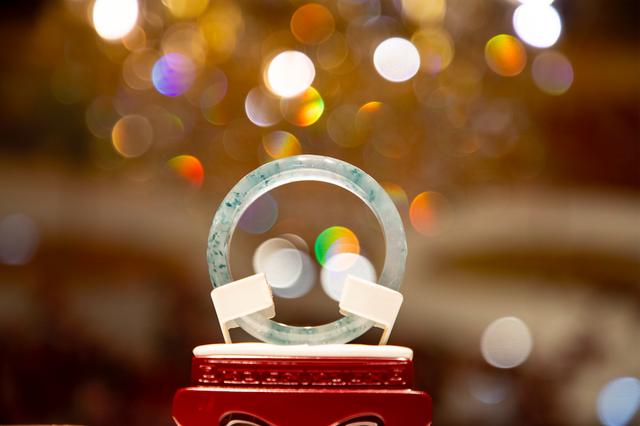 七彩云南玉器是真的吗七彩云南手镯是翡翠么-第6张图片-翡翠网 七彩云南玉器是真的吗七彩云南手镯是翡翠么-第6张图片-翡翠网