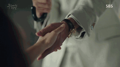 普通糯种翡翠手镯价格糯冰蓝色翡翠手镯-第5张图片-翡翠网 普通糯种翡翠手镯价格糯冰蓝色翡翠手镯-第5张图片-翡翠网