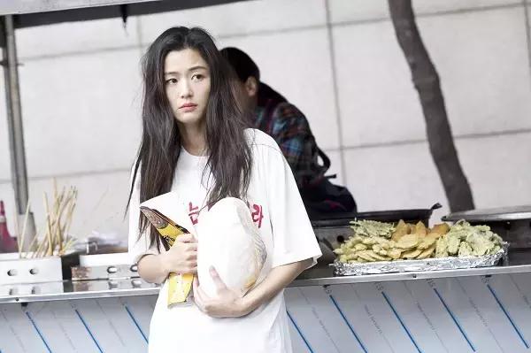 普通糯种翡翠手镯价格糯冰蓝色翡翠手镯-第6张图片-翡翠网 普通糯种翡翠手镯价格糯冰蓝色翡翠手镯-第6张图片-翡翠网