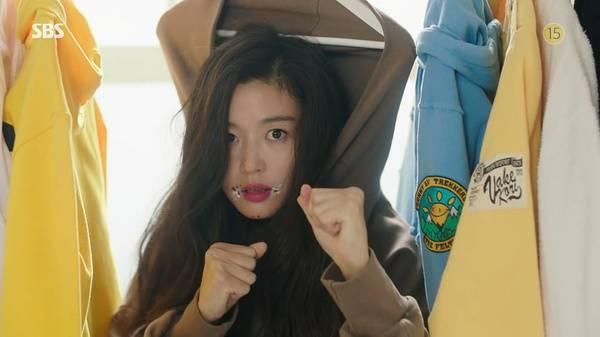 普通糯种翡翠手镯价格糯冰蓝色翡翠手镯-第11张图片-翡翠网 普通糯种翡翠手镯价格糯冰蓝色翡翠手镯-第11张图片-翡翠网