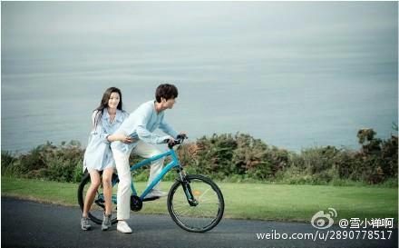 普通糯种翡翠手镯价格糯冰蓝色翡翠手镯-第20张图片-翡翠网 普通糯种翡翠手镯价格糯冰蓝色翡翠手镯-第20张图片-翡翠网