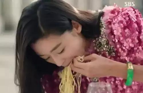 普通糯种翡翠手镯价格糯冰蓝色翡翠手镯-第54张图片-翡翠网 普通糯种翡翠手镯价格糯冰蓝色翡翠手镯-第54张图片-翡翠网