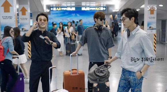 普通糯种翡翠手镯价格糯冰蓝色翡翠手镯-第62张图片-翡翠网 普通糯种翡翠手镯价格糯冰蓝色翡翠手镯-第62张图片-翡翠网