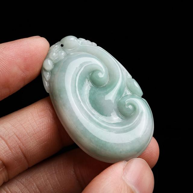 化冰底翡翠手镯价格高冰翡翠手镯价格-第2张图片-翡翠网 化冰底翡翠手镯价格高冰翡翠手镯价格-第2张图片-翡翠网