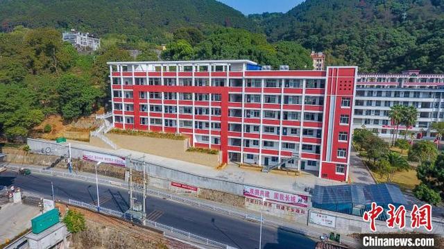 挂职锻炼鉴定翡翠知识挂职鉴定材料-第2张图片-翡翠网 挂职锻炼鉴定翡翠知识挂职鉴定材料-第2张图片-翡翠网