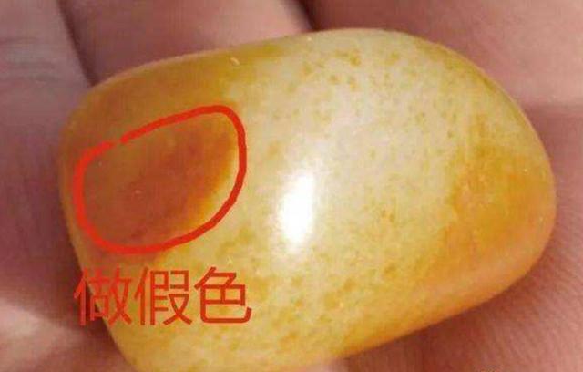 翡翠的原石在哪里,皓玉源翡翠原石-第3张图片-翡翠网 翡翠的原石在哪里,皓玉源翡翠原石-第3张图片-翡翠网