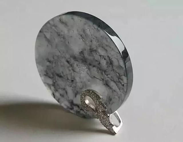 黑乌鸡翡翠不透光信阳乌鸡种翡翠原石-第6张图片-翡翠网 黑乌鸡翡翠不透光信阳乌鸡种翡翠原石-第6张图片-翡翠网