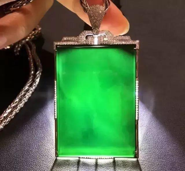 黑乌鸡翡翠不透光信阳乌鸡种翡翠原石-第14张图片-翡翠网 黑乌鸡翡翠不透光信阳乌鸡种翡翠原石-第14张图片-翡翠网