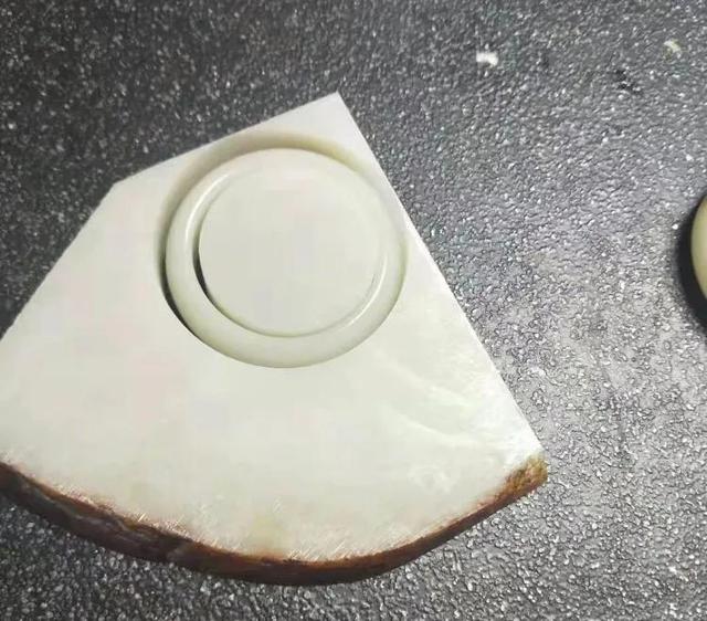 翡翠原石籽料手镯买冰种翡翠原石-第4张图片-翡翠网 翡翠原石籽料手镯买冰种翡翠原石-第4张图片-翡翠网