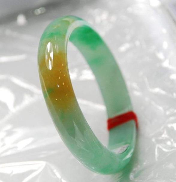 翡翠原石技巧,3万翡翠原石手镯-第8张图片-翡翠网 翡翠原石技巧,3万翡翠原石手镯-第8张图片-翡翠网