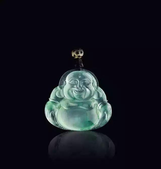 翡翠手镯怎么看种老嫩翡翠手镯种嫩易发黄变种-第2张图片-翡翠网 翡翠手镯怎么看种老嫩翡翠手镯种嫩易发黄变种-第2张图片-翡翠网