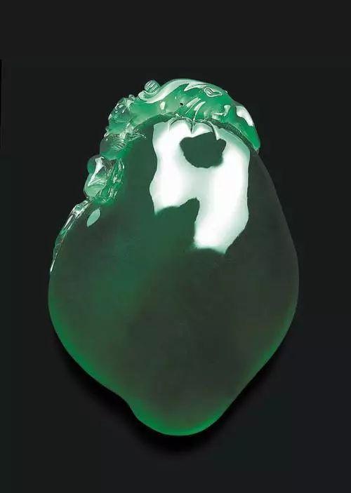 翡翠手镯怎么看种老嫩翡翠手镯种嫩易发黄变种-第7张图片-翡翠网 翡翠手镯怎么看种老嫩翡翠手镯种嫩易发黄变种-第7张图片-翡翠网