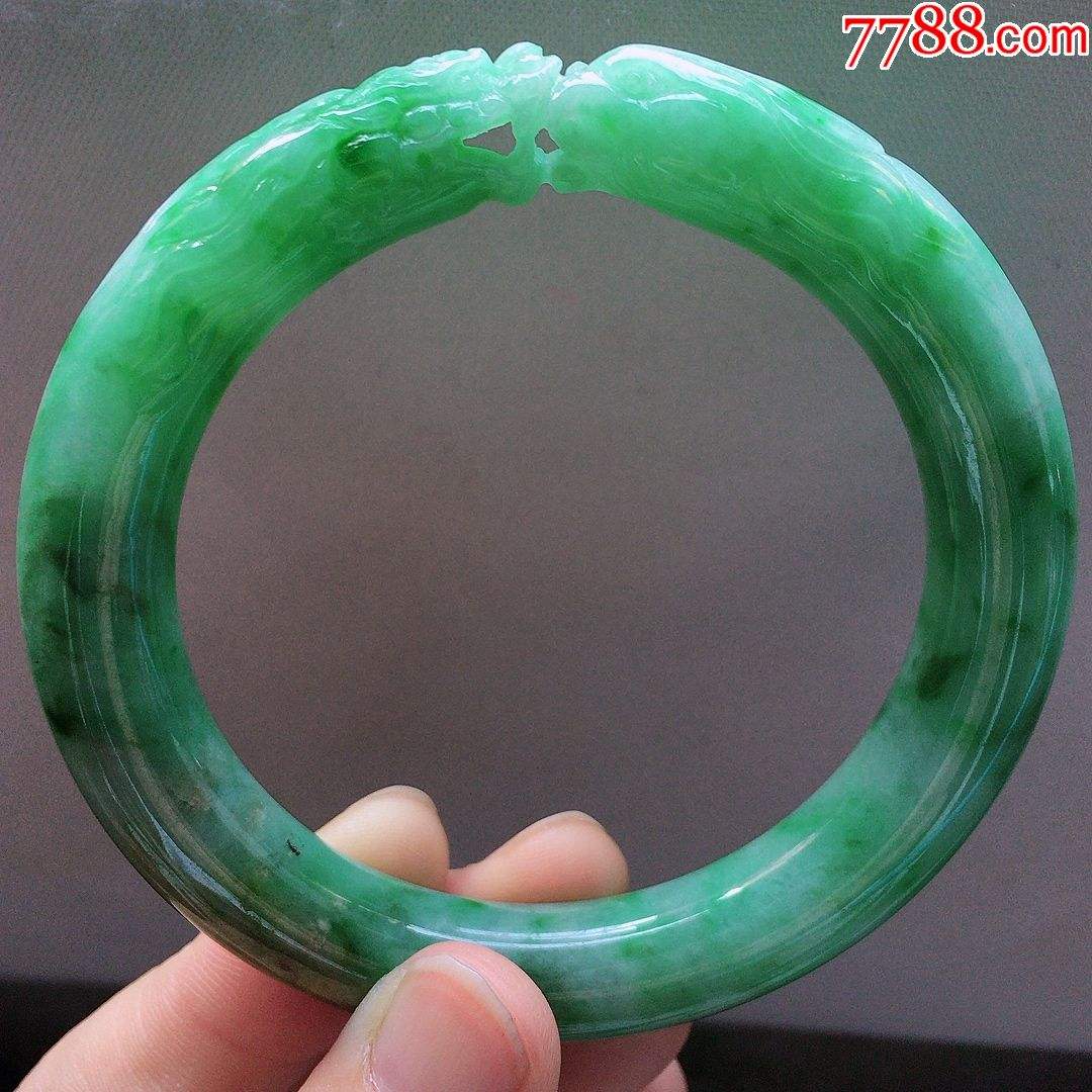 翡翠玉坠价格及图片大全天然翡翠玉价格-第2张图片-翡翠网 翡翠玉坠价格及图片大全天然翡翠玉价格-第2张图片-翡翠网