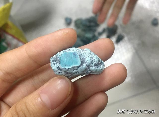 糯冰种翡翠什么档次,松原糯冰翡翠原石批发市场-第3张图片-翡翠网 糯冰种翡翠什么档次,松原糯冰翡翠原石批发市场-第3张图片-翡翠网