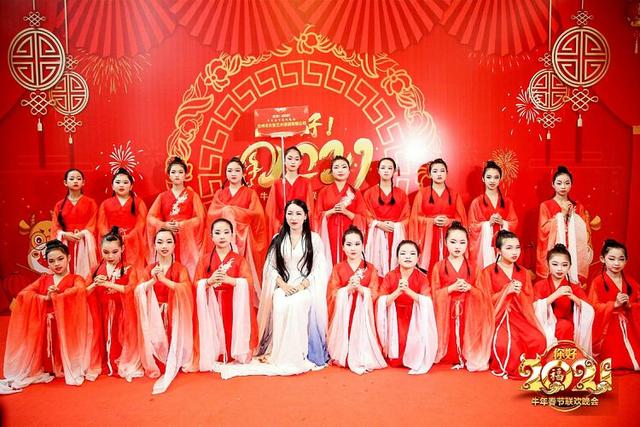 浙江春晚翡翠知识,2020湖南春晚-第1张图片-翡翠网 浙江春晚翡翠知识,2020湖南春晚-第1张图片-翡翠网