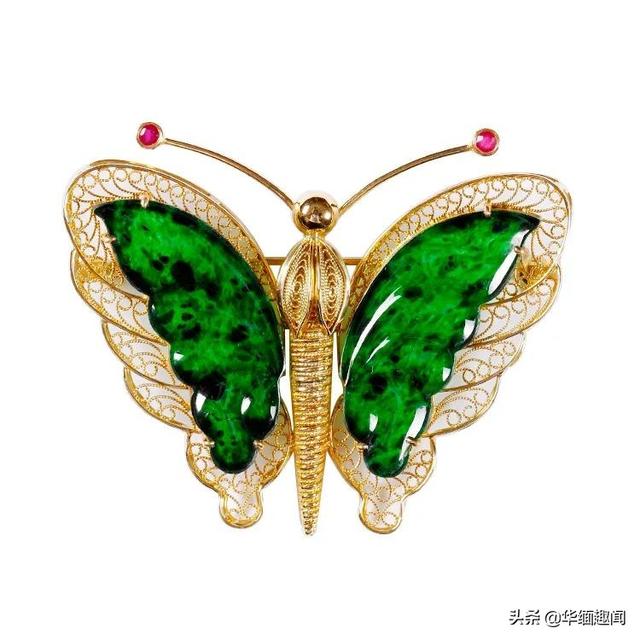 格英角原石冰碴结对角翡翠原石-第2张图片-翡翠网 格英角原石冰碴结对角翡翠原石-第2张图片-翡翠网