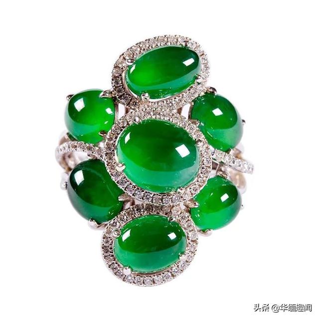 格英角原石冰碴结对角翡翠原石-第4张图片-翡翠网 格英角原石冰碴结对角翡翠原石-第4张图片-翡翠网