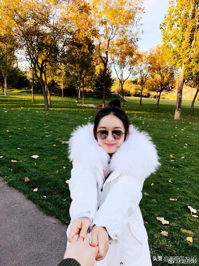 翡翠手镯也叫玉镯,翡翠玉镯价格-第2张图片-翡翠网 翡翠手镯也叫玉镯,翡翠玉镯价格-第2张图片-翡翠网