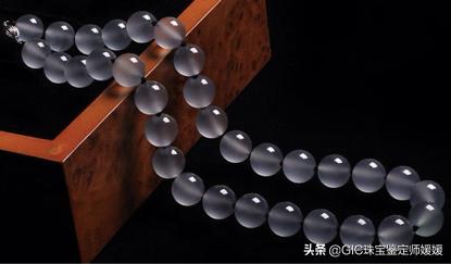 普通翡翠珠链价格,翡翠珠链几十是真的-第2张图片-翡翠网 普通翡翠珠链价格,翡翠珠链几十是真的-第2张图片-翡翠网