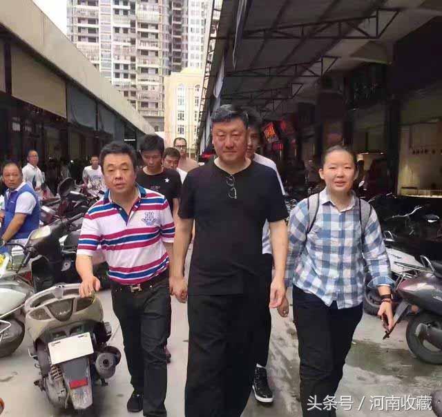 翡翠原石男明星翡翠原石翡翠原石-第19张图片-翡翠网 翡翠原石男明星翡翠原石翡翠原石-第19张图片-翡翠网