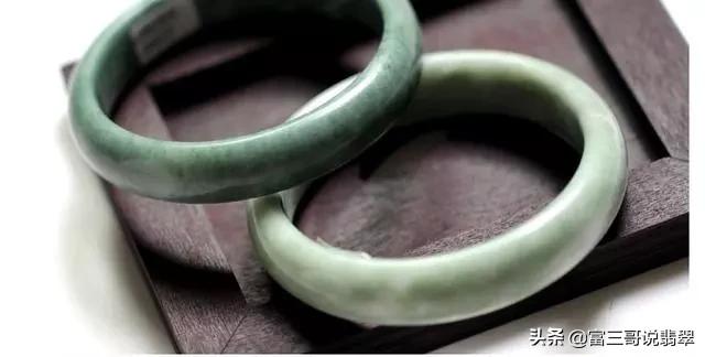 缅甸翡翠贵吗缅甸翡翠价格超低-第5张图片-翡翠网 缅甸翡翠贵吗缅甸翡翠价格超低-第5张图片-翡翠网