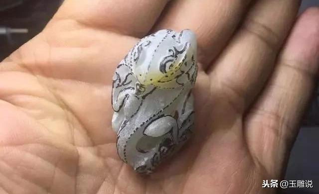 凤凰翡翠原石小料玉石毛料原石-第2张图片-翡翠网 凤凰翡翠原石小料玉石毛料原石-第2张图片-翡翠网