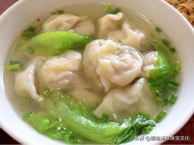 翡翠种色知识大全,翡翠和玉石哪种好-第11张图片-翡翠网 翡翠种色知识大全,翡翠和玉石哪种好-第11张图片-翡翠网