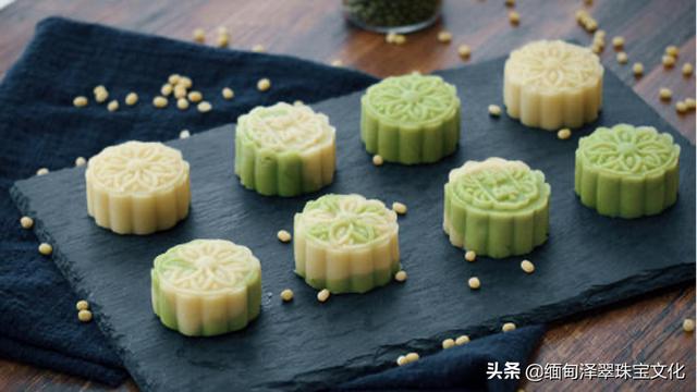 翡翠种色知识大全,翡翠和玉石哪种好-第14张图片-翡翠网 翡翠种色知识大全,翡翠和玉石哪种好-第14张图片-翡翠网