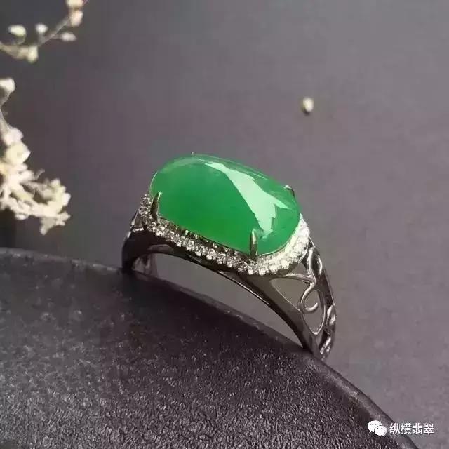 玉石翡翠知识了解翡翠之类的知识大全-第15张图片-翡翠网 玉石翡翠知识了解翡翠之类的知识大全-第15张图片-翡翠网