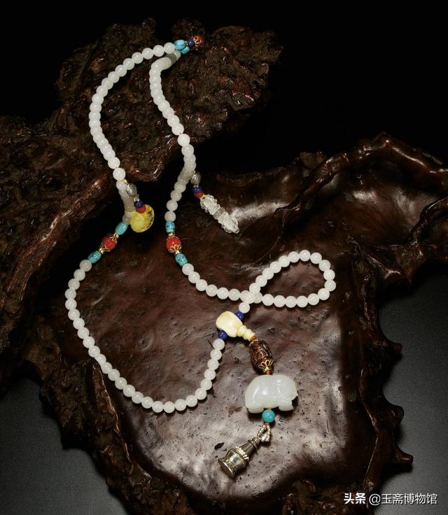 翡翠珠子图片与价格,翡翠佛珠价格-第2张图片-翡翠网 翡翠珠子图片与价格,翡翠佛珠价格-第2张图片-翡翠网