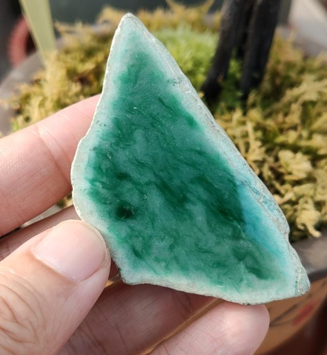 翡翠原石怎么判断棉山西翡翠原石的棉-第1张图片-翡翠网 翡翠原石怎么判断棉山西翡翠原石的棉-第1张图片-翡翠网