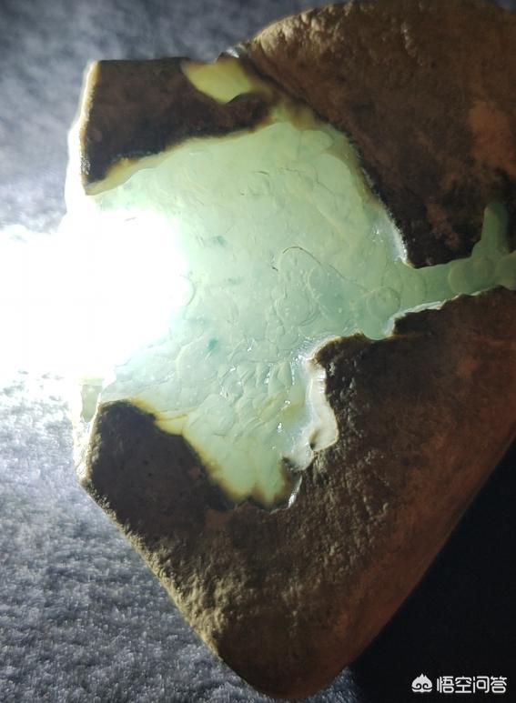 翡翠原石怎么判断棉山西翡翠原石的棉-第4张图片-翡翠网 翡翠原石怎么判断棉山西翡翠原石的棉-第4张图片-翡翠网