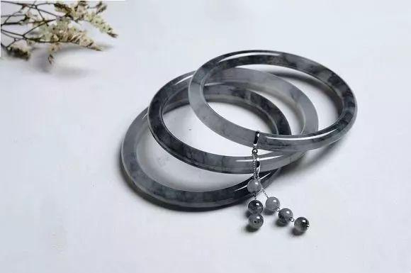 北京美女翡翠原石,翡翠为什么要选择原石-第11张图片-翡翠网 北京美女翡翠原石,翡翠为什么要选择原石-第11张图片-翡翠网