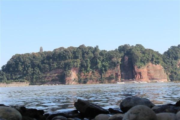 乐山旅游翡翠价格峨眉山导游让买玉-第44张图片-翡翠网 乐山旅游翡翠价格峨眉山导游让买玉-第44张图片-翡翠网