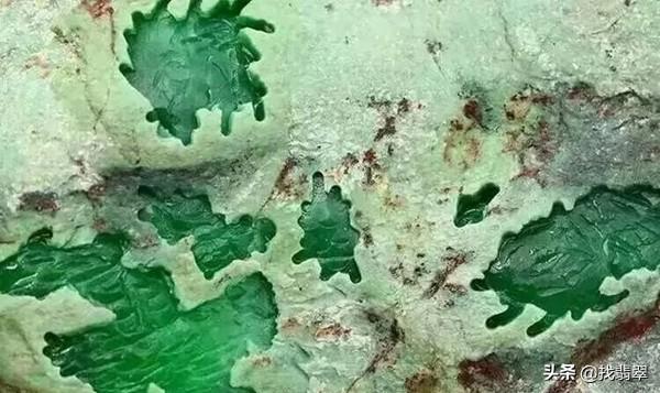 白蟒翡翠赌石什么是翡翠原石白蟒-第3张图片-翡翠网 白蟒翡翠赌石什么是翡翠原石白蟒-第3张图片-翡翠网