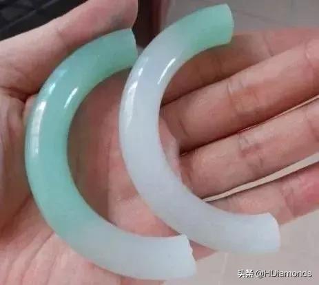 翡翠镯子修复价格翡翠的分类和等级划分-第12张图片-翡翠网 翡翠镯子修复价格翡翠的分类和等级划分-第12张图片-翡翠网