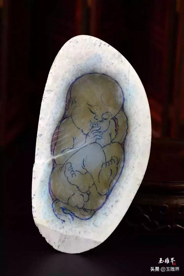 翡翠原石蒙头料能买吗,蒙头料赌石如何辨别-第3张图片-翡翠网 翡翠原石蒙头料能买吗,蒙头料赌石如何辨别-第3张图片-翡翠网