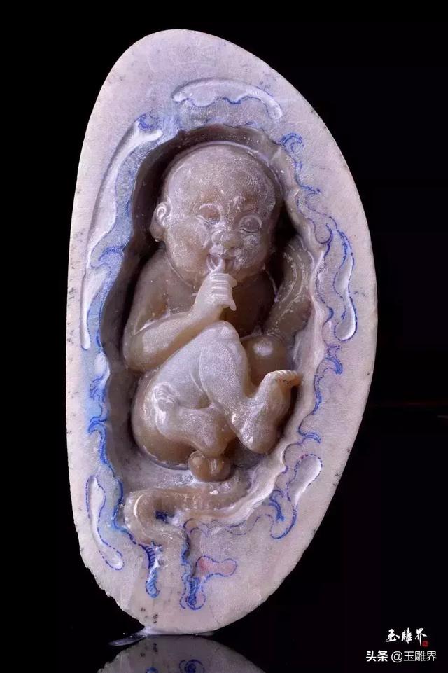 翡翠原石蒙头料能买吗,蒙头料赌石如何辨别-第4张图片-翡翠网 翡翠原石蒙头料能买吗,蒙头料赌石如何辨别-第4张图片-翡翠网