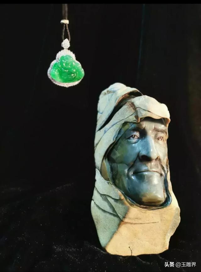 翡翠原石蒙头料能买吗,蒙头料赌石如何辨别-第9张图片-翡翠网 翡翠原石蒙头料能买吗,蒙头料赌石如何辨别-第9张图片-翡翠网