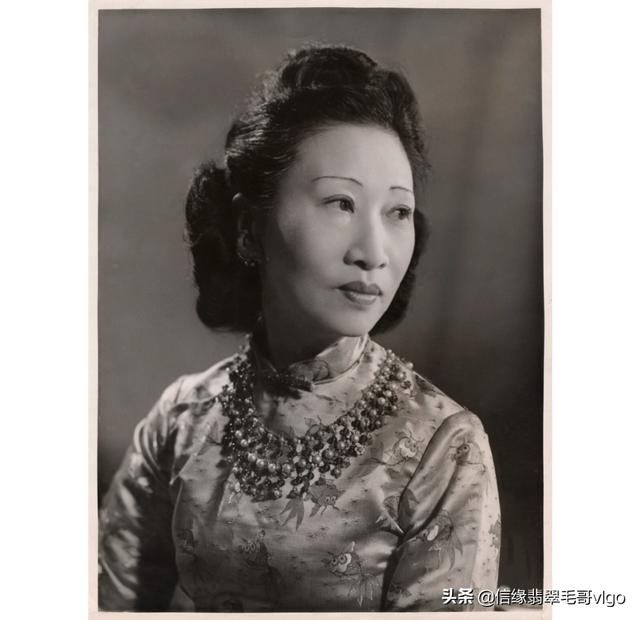 翡翠a货吊坠500元贵吗,好翡翠项链价格-第9张图片-翡翠网 翡翠a货吊坠500元贵吗,好翡翠项链价格-第9张图片-翡翠网