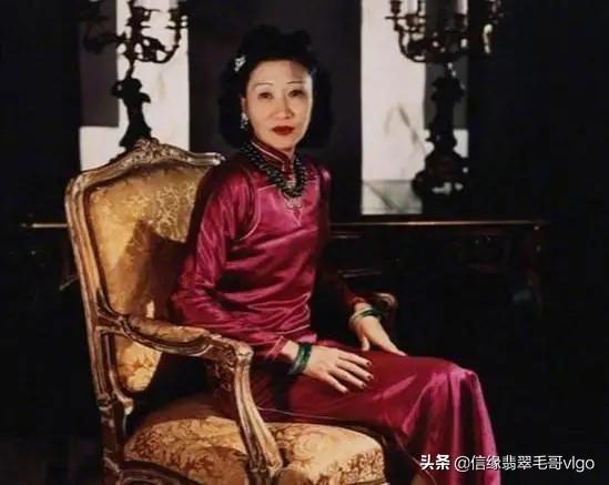 翡翠a货吊坠500元贵吗,好翡翠项链价格-第10张图片-翡翠网 翡翠a货吊坠500元贵吗,好翡翠项链价格-第10张图片-翡翠网