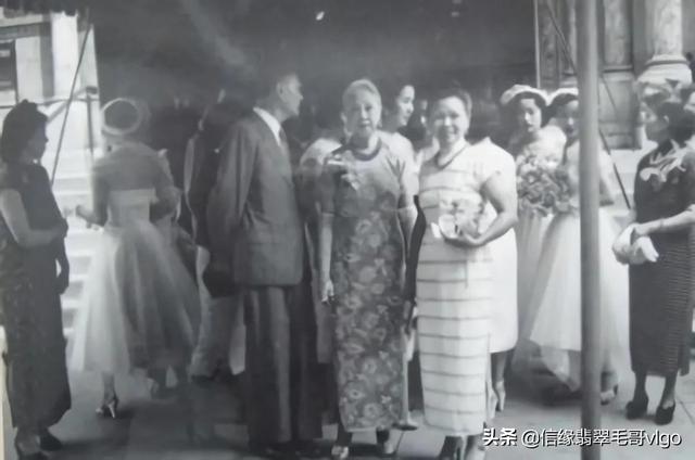 翡翠a货吊坠500元贵吗,好翡翠项链价格-第11张图片-翡翠网 翡翠a货吊坠500元贵吗,好翡翠项链价格-第11张图片-翡翠网