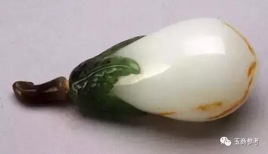 翡翠背后可以刻人名字吗,刻翡翠知识新青年素材-第8张图片-翡翠网 翡翠背后可以刻人名字吗,刻翡翠知识新青年素材-第8张图片-翡翠网